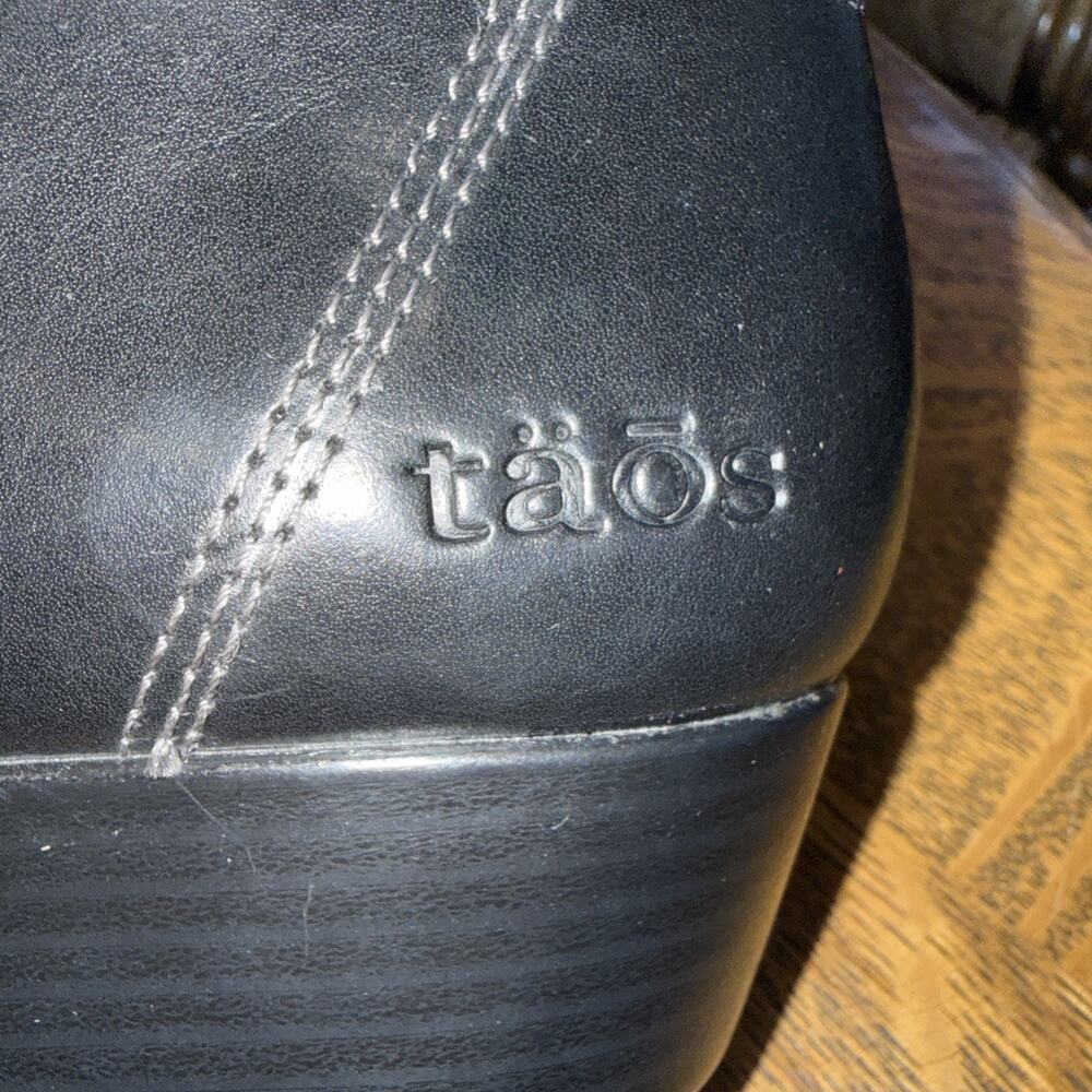 Taos Daily Women’s black leather ankle boots Size 7.5 Excellent Condition - Picture 2 of 16